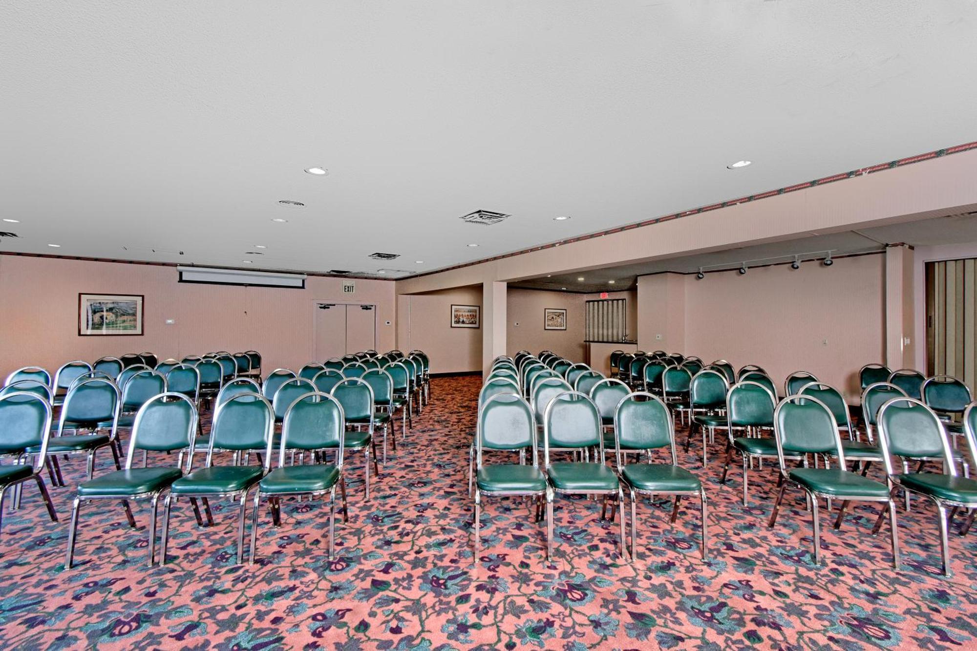 Days Inn By Wyndham Novato/San Francisco Exterior photo